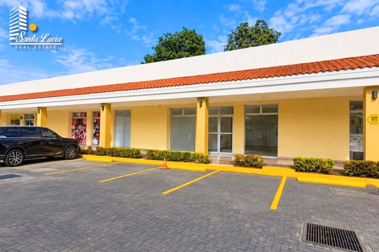  Locales Comerciales en Renta en Plaza Esquipulas - AC - Imagen 4