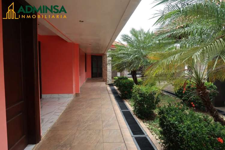AMPLIA RESIDENCIA DE LUJO EN VENTA - Imagen 3
