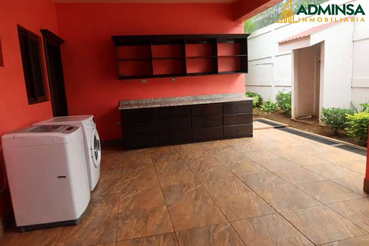 AMPLIA RESIDENCIA DE LUJO EN VENTA - Imagen 7