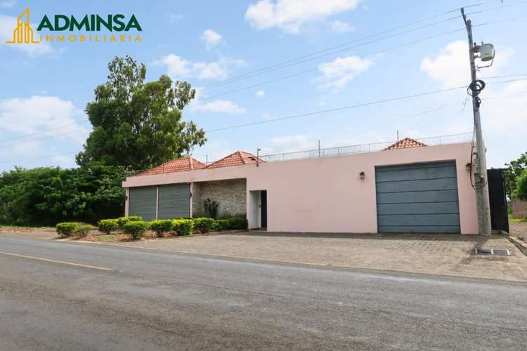 LARGE LUXURY RESIDENCE FOR SALE
