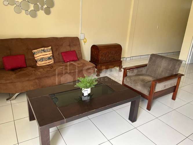 Apartamento en alquiler en Altamira