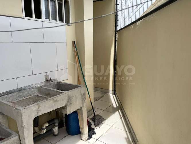 Apartamento en alquiler en Altamira