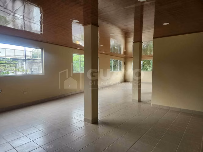 Módulo Comercial en alquiler en Bolonia - Imagen 2