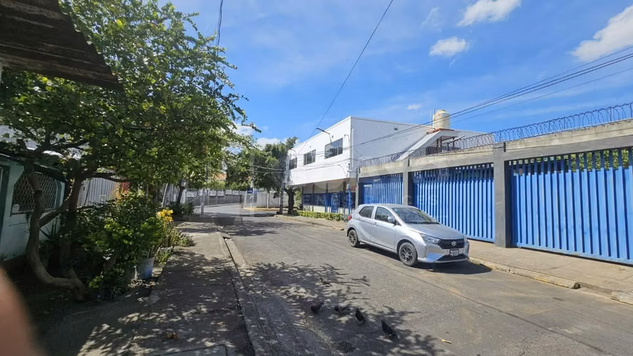 Módulo Comercial en alquiler en Bolonia - Imagen 9