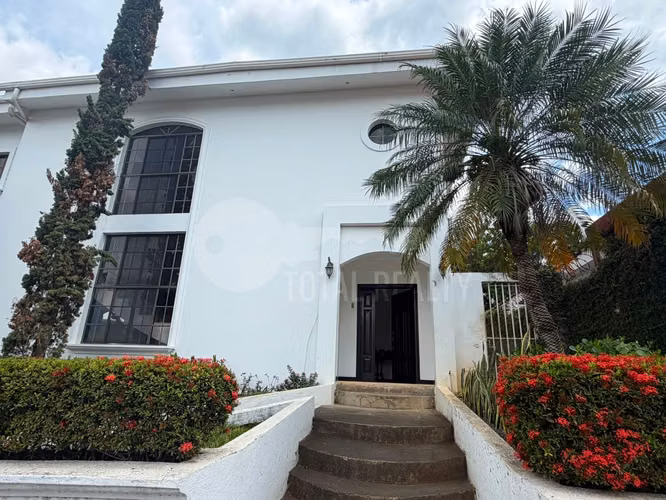 Casa en venta en Las Cumbres - Imagen 6