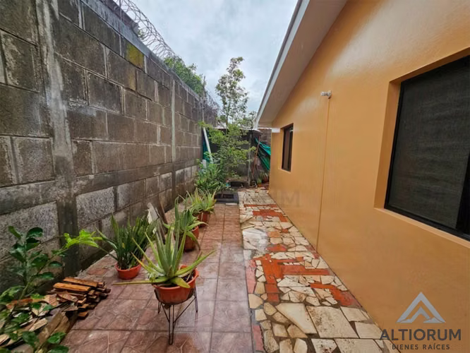 Casa en Venta en Altos de Nejapa 