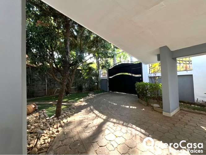 Espectacular Casa en Venta en Veracruz - Imagen 2
