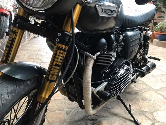 Vendo linda moto Thiumph