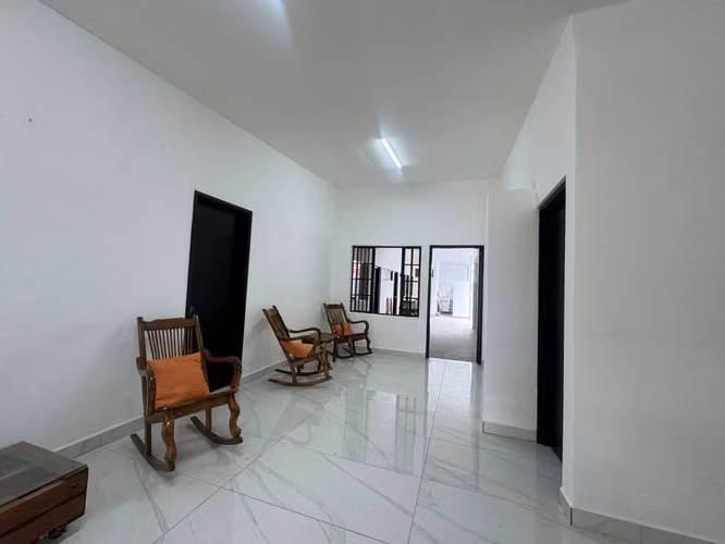 KW -  Se vende casa remodelada en la Centroamerica  - Imagen 5