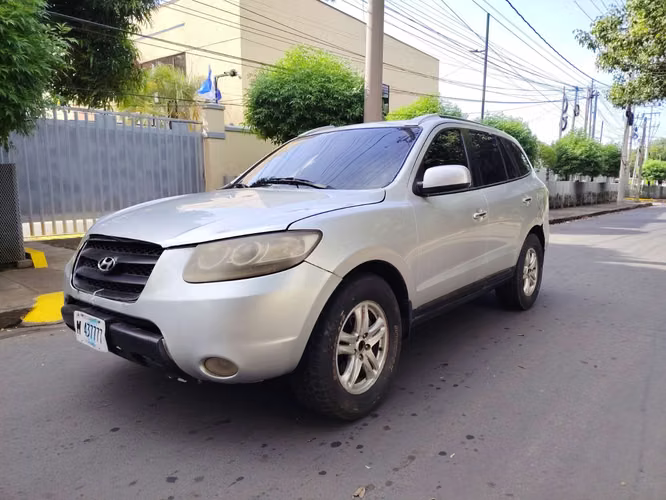 Hyundai Santa Fe 2008 / Diesel 3 Filas, Económica, Donde esta y como está!