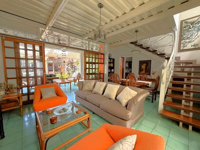 KW - SE VENDE CASA SUPER BIEN UBICADA EN BOLONIA - Imagen 3