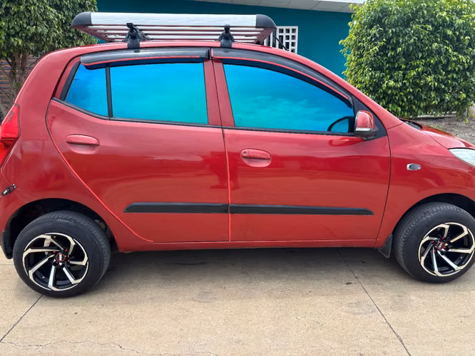Vendo Hyundai I10 año 2014  - Imagen 3