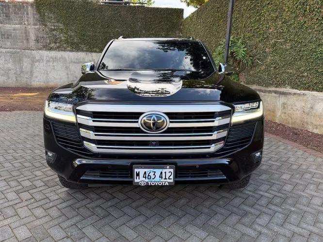 LAND CRUISER 300 - 2024 - Imagen 2