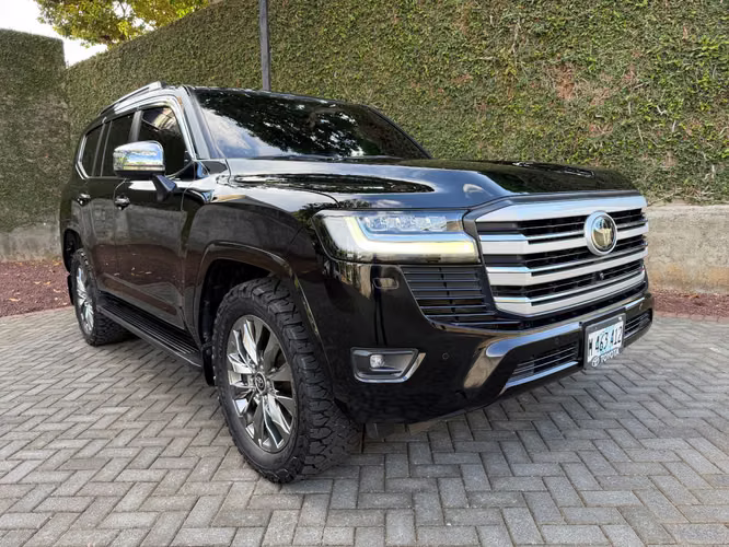 LAND CRUISER 300 - 2024 - Imagen 4
