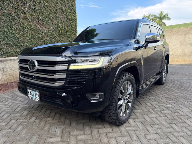 LAND CRUISER 300 - 2024