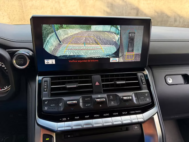 LAND CRUISER 300 - 2024 - Imagen 11