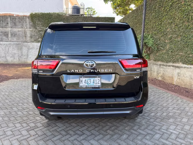 LAND CRUISER 300 - 2024 - Imagen 6