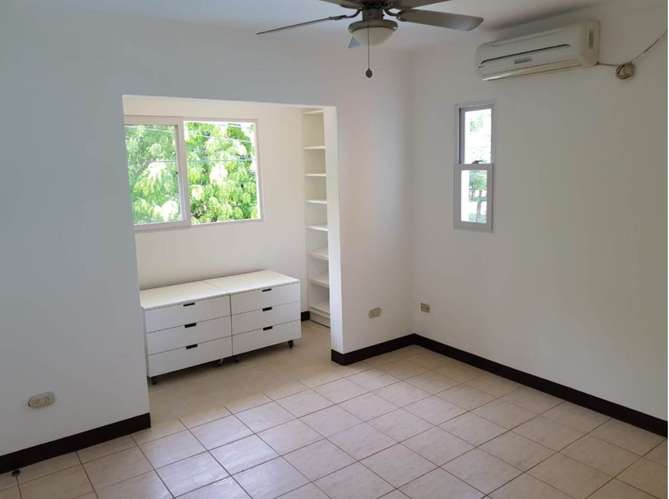 CASA EN VENTA EN SIERRAS DORADAS - Imagen 5