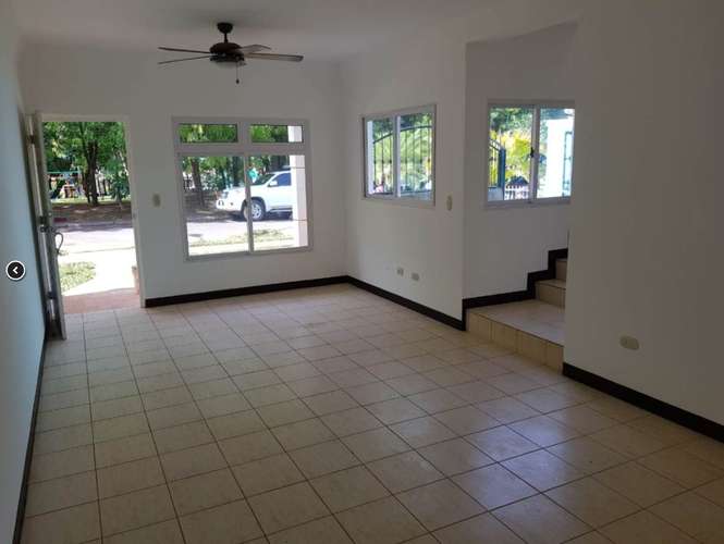 CASA EN VENTA EN SIERRAS DORADAS - Imagen 9