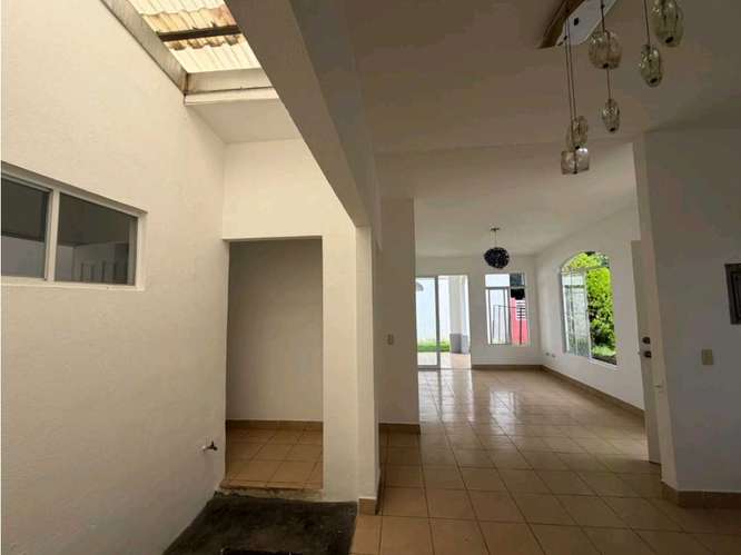  CASA EN RESIDENCIAL MONTECIELO - HM - Imagen 6