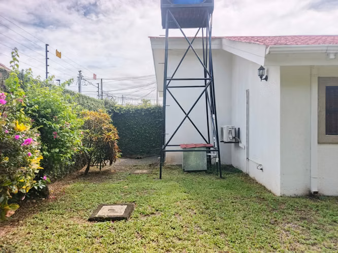 CARRETERA MASAYA KM 12. SE RENTA CASA EN RESIDENCIAL PUERTA DEL SOL - Imagen 3