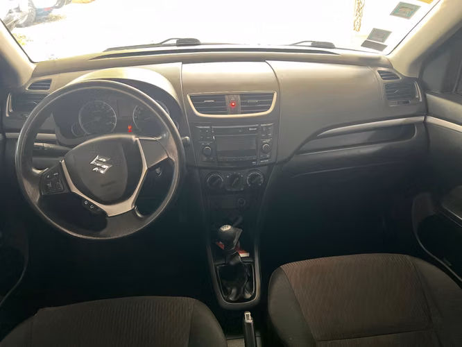 Suzuki Swift año 2018 -Mecánico  - Imagen 5