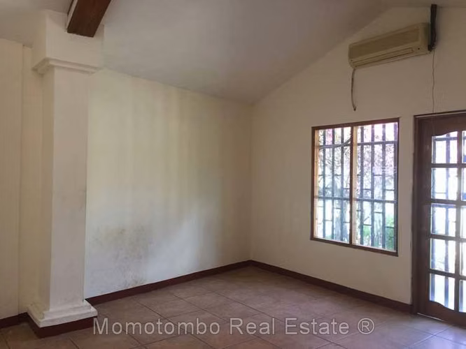 Alquiler de Casa en Planes de Altamira  - Imagen 1