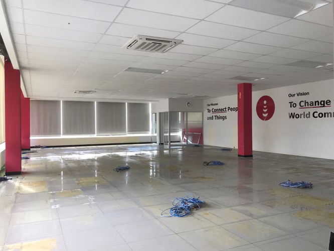 Alquiler de Modulos sobre la Pista Miguel Obando y Bravo  - Imagen 14