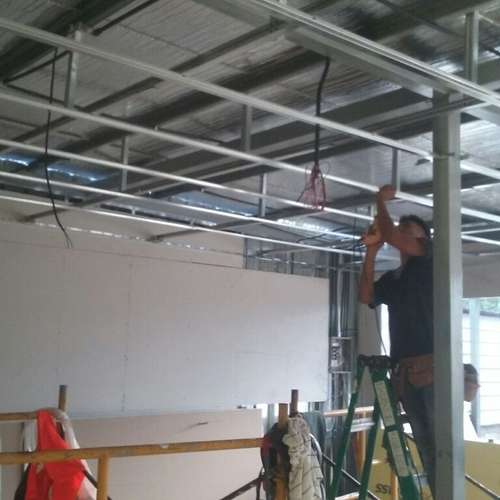 ¿TIENES UN PROYECTO EN CASA?