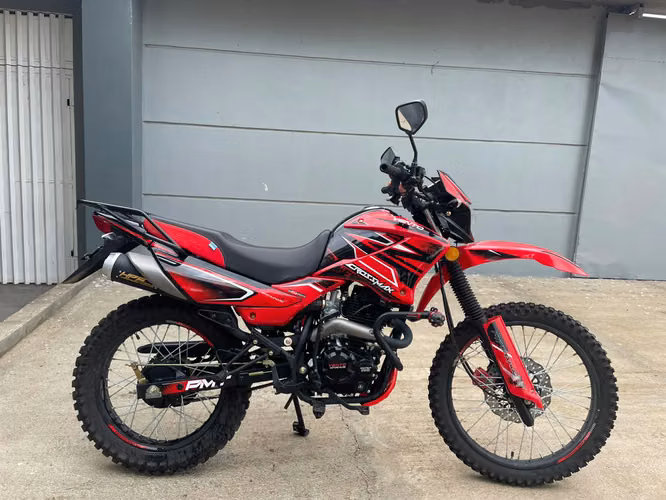 LINDA VENTO CROOSMAX150CC AÑO 2027