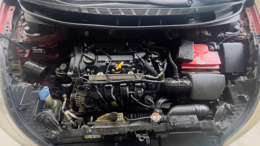 Hyundai Elantra 2013 Automático | Motor Excelente | Pantalla + Cámara | Rines de Lujo | US$7,000 - Imagen 10