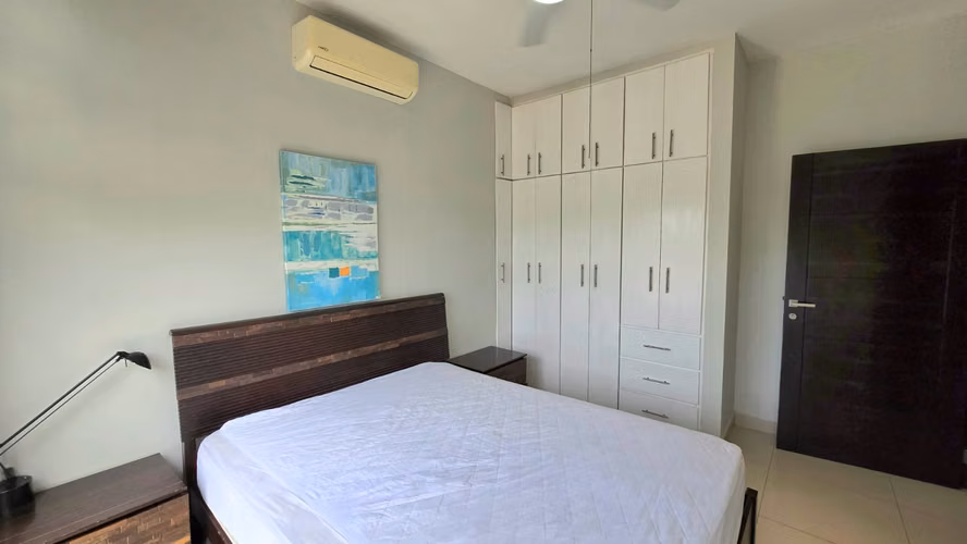 Apartamento de dos habitaciones amoblado en renta en Edificio en Las Cumbres, Managua - Imagen 17