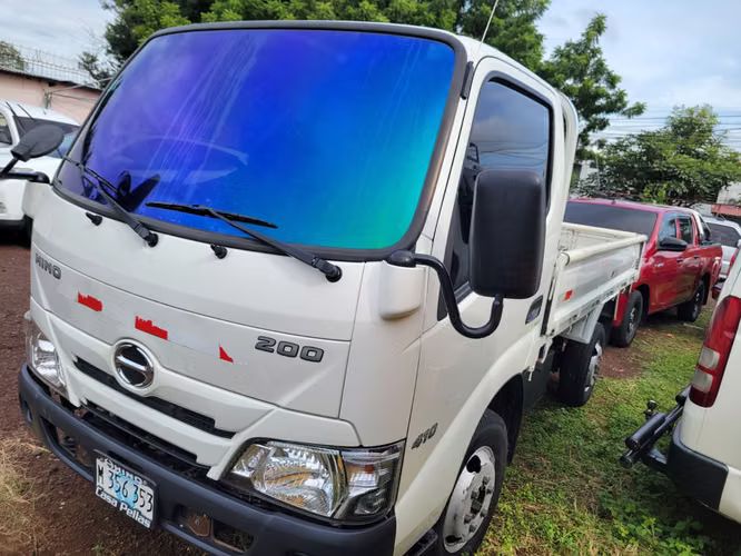 HINO 200-410 DE TINA, AÑO 2023. MECANICO  - Imagen 3
