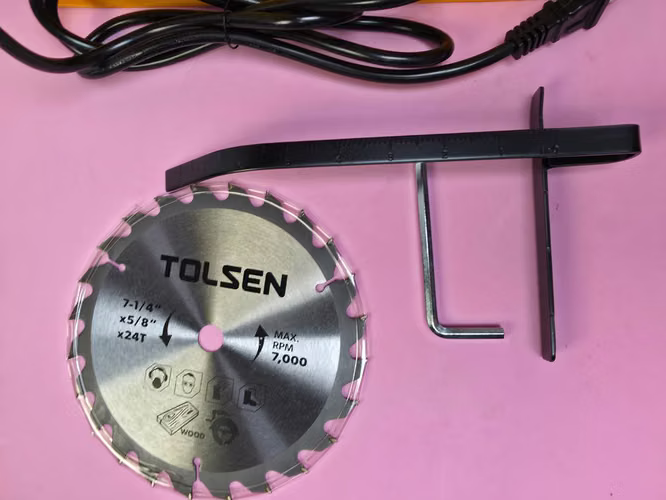 Sierra circular Industrial Tolsen de 1300 watts    - Imagen 4