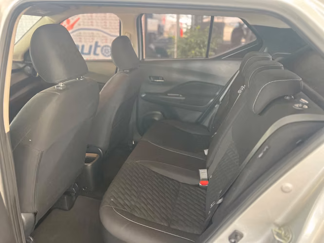 NISSAN KICKS AÑO 2025 - Imagen 7
