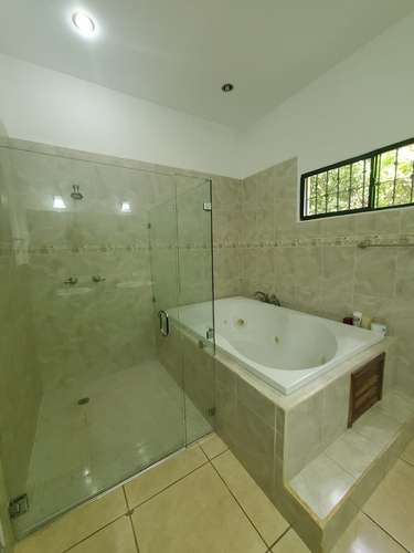 AP-Vendo casa en Carretera Vieja Leon km 12.8 - Imagen 8