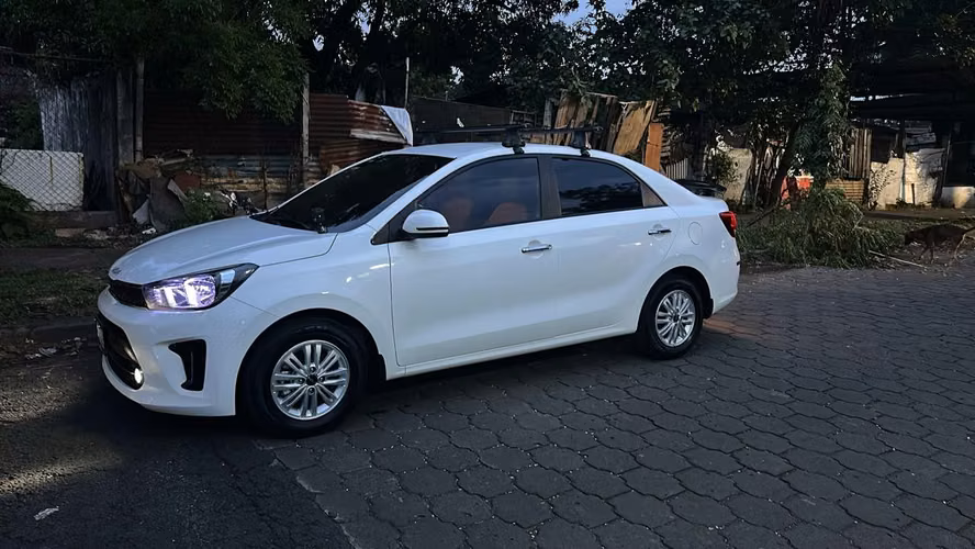 Kia Soluto Full extra 2026 - Imagen 2