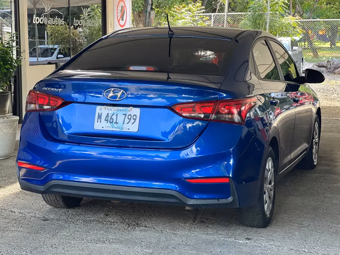 HYUNDAI ACCENT 2021  - Imagen 2