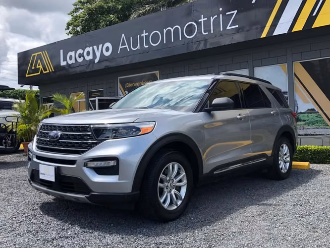 Ford Explorer XLT 2021