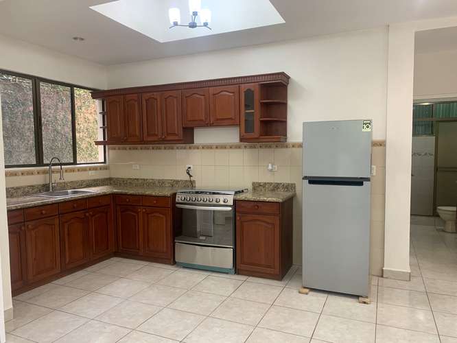 Alquiler de Apartamento en Las Colinas  - Imagen 1