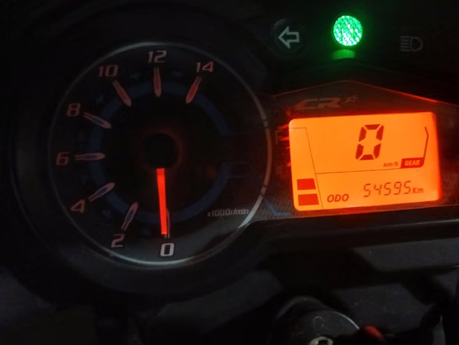 Genesis CR1S 200cc 2022 - 6 Cambios - Sin Gravamen - Seguro hasta Marzo 2027 - Rodamiento 2026 al día - Imagen 6