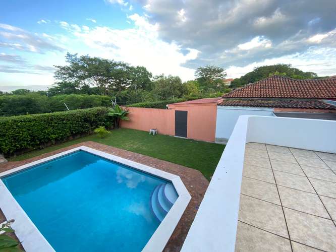 Alquiler de Apartamento en Las Cumbres 