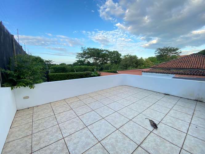 Alquiler de Apartamento en Las Cumbres 
