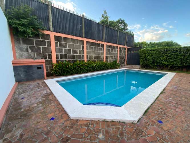 Alquiler de Apartamento en Las Cumbres 
