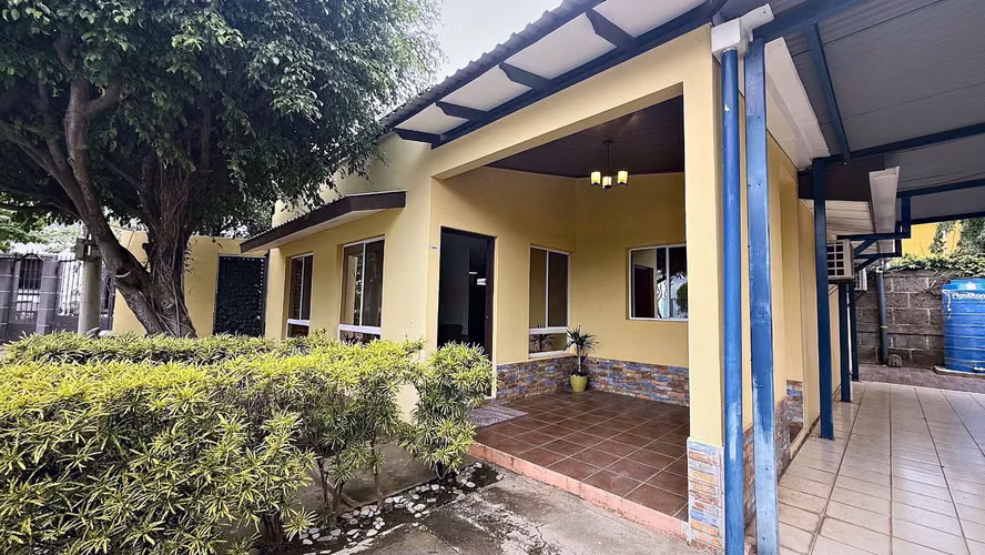  HERMOSA CASA EN VENTA | CONDOMINIO SATÉLITE DE ASOSOSCA - Imagen 2