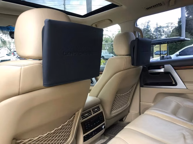Toyota Land Cruiser 2016