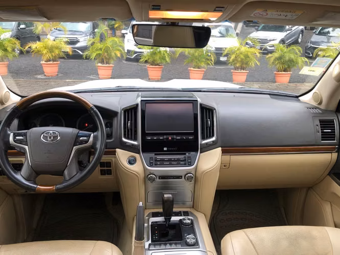 Toyota Land Cruiser 2016