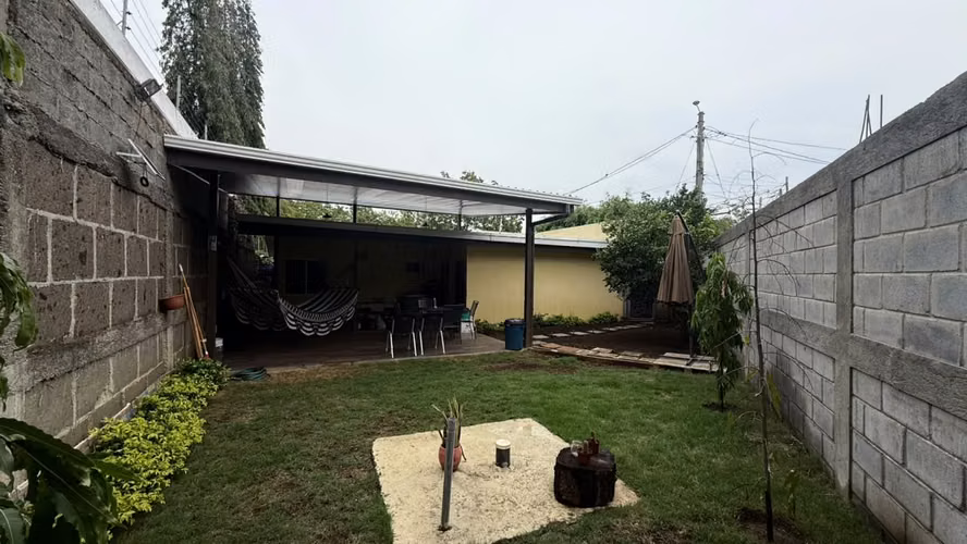 CB - BEAUTIFUL HOUSE FOR SALE - 124; SATELLITE CONDO OF ASOSCA