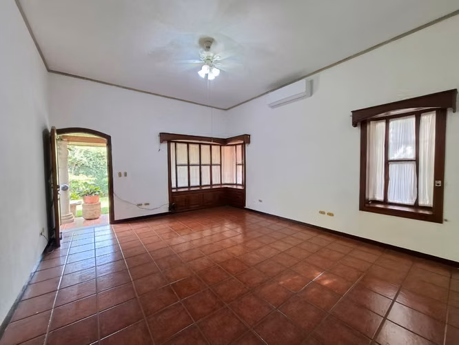 GG !! Venta, casa en Carretera Sur con 1705 Vr2 !! - Imagen 8
