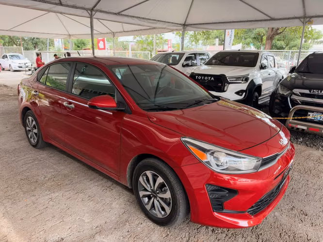 KIA RIO LIMITED AÑO 2022 - Imagen 2